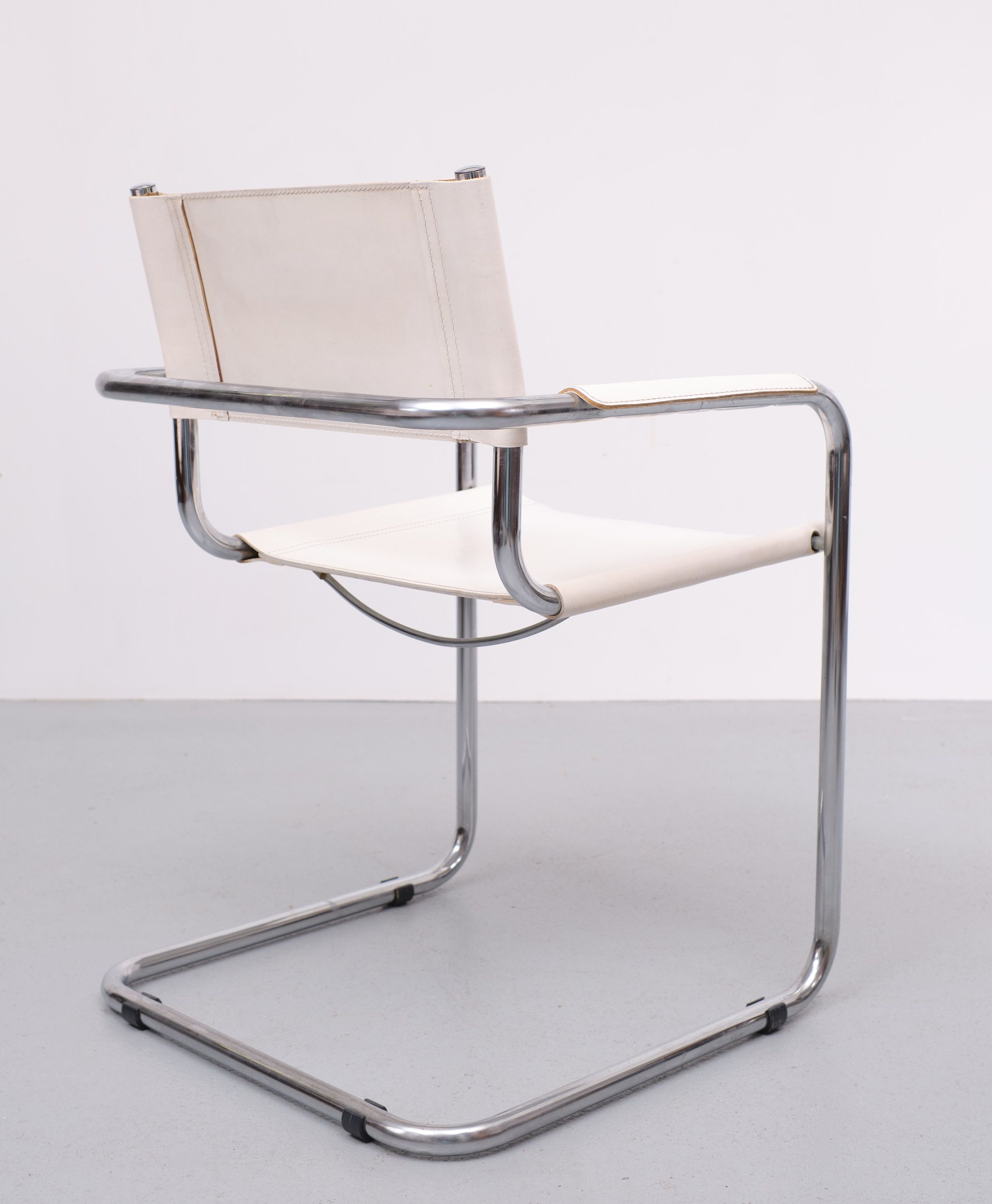 Bauhaus White Leather Arm Chair Matteo Grassi 1970s Italy