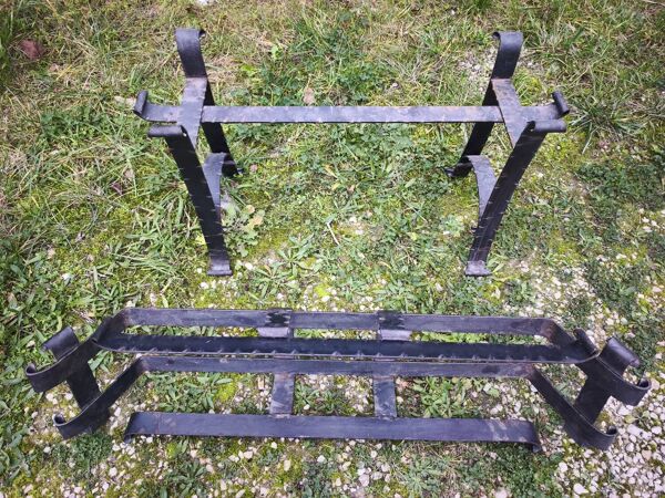 Support à bûches, jardinière en fer forgé