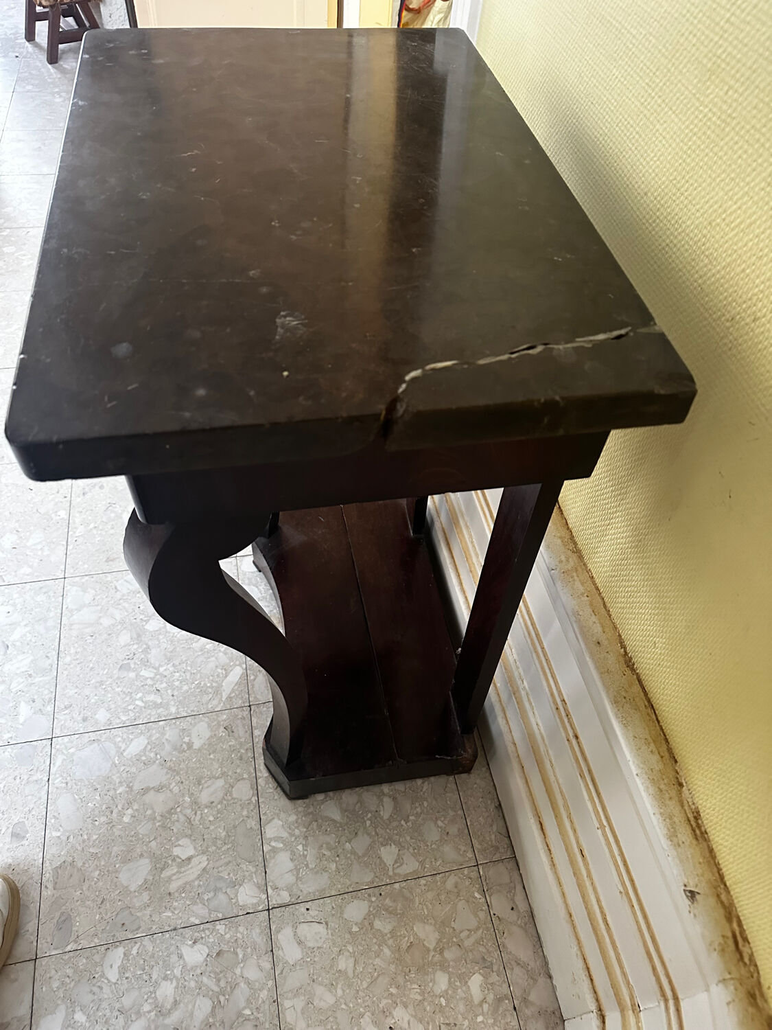 Console époque Restauration en Acajou et marbre