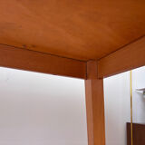 Desk with tapered legs