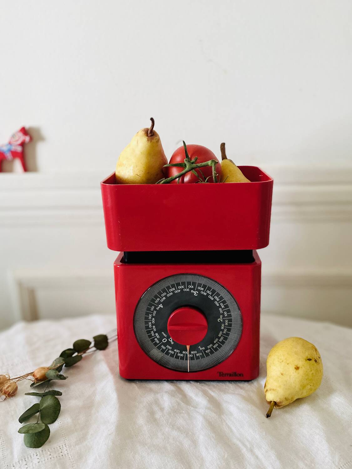 Terraillon red kitchen scale 5kg vintage