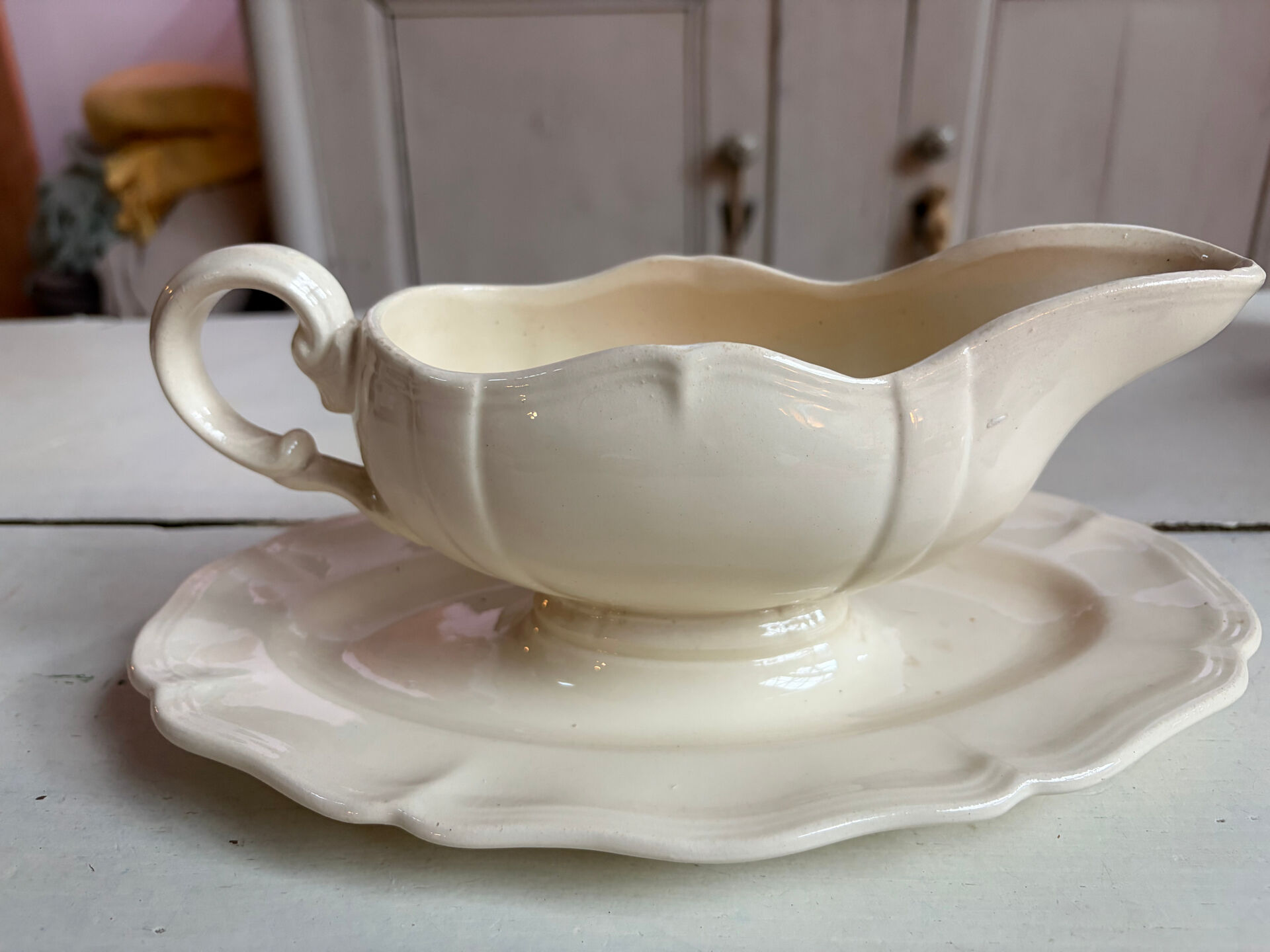 Saucière en faïence