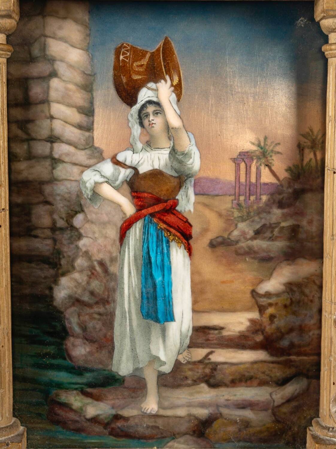 Porteuse d'eau, Émail Peint Orientaliste fin XIXe Siècle