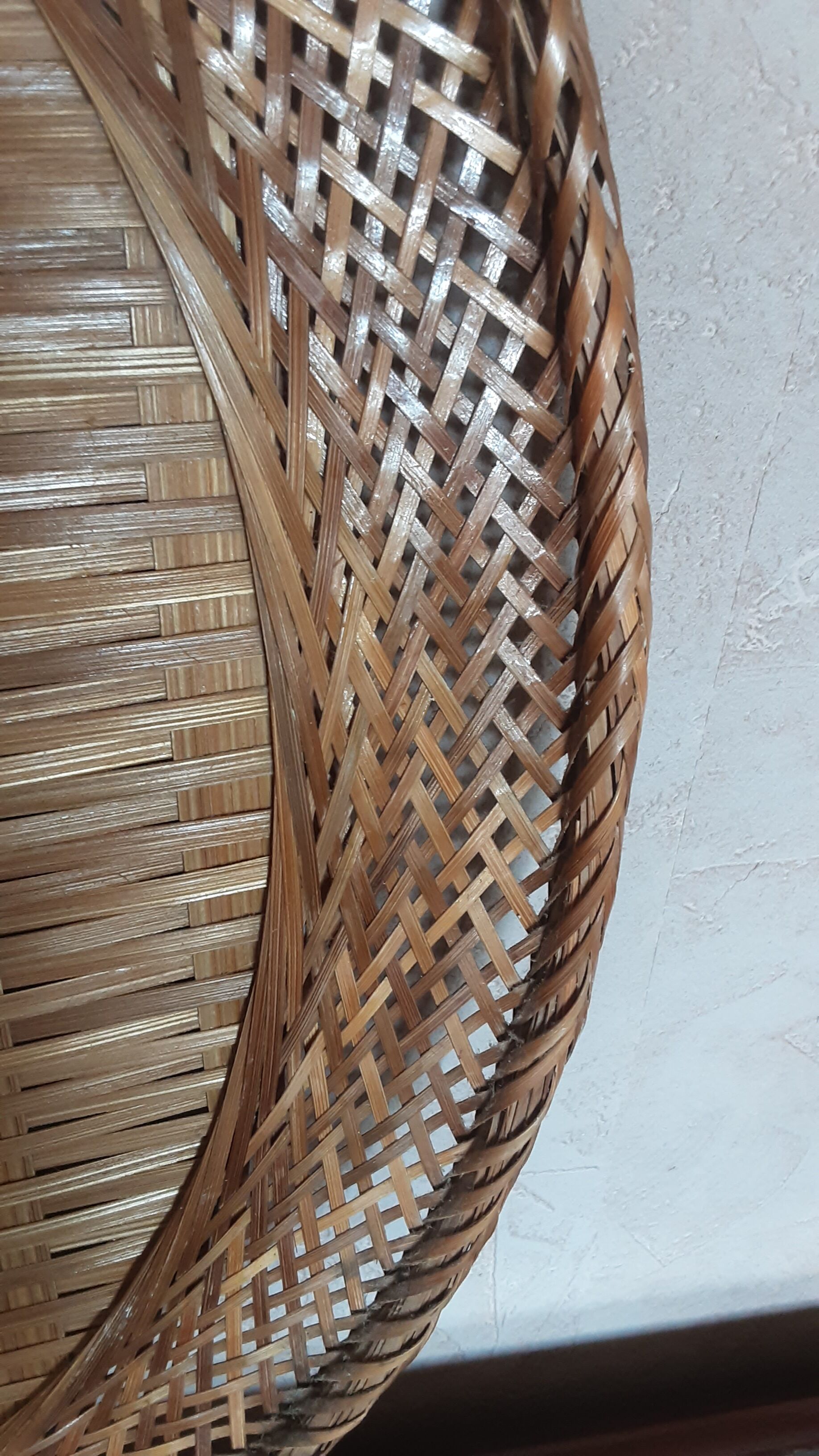 Oval rattan mirror - year 70