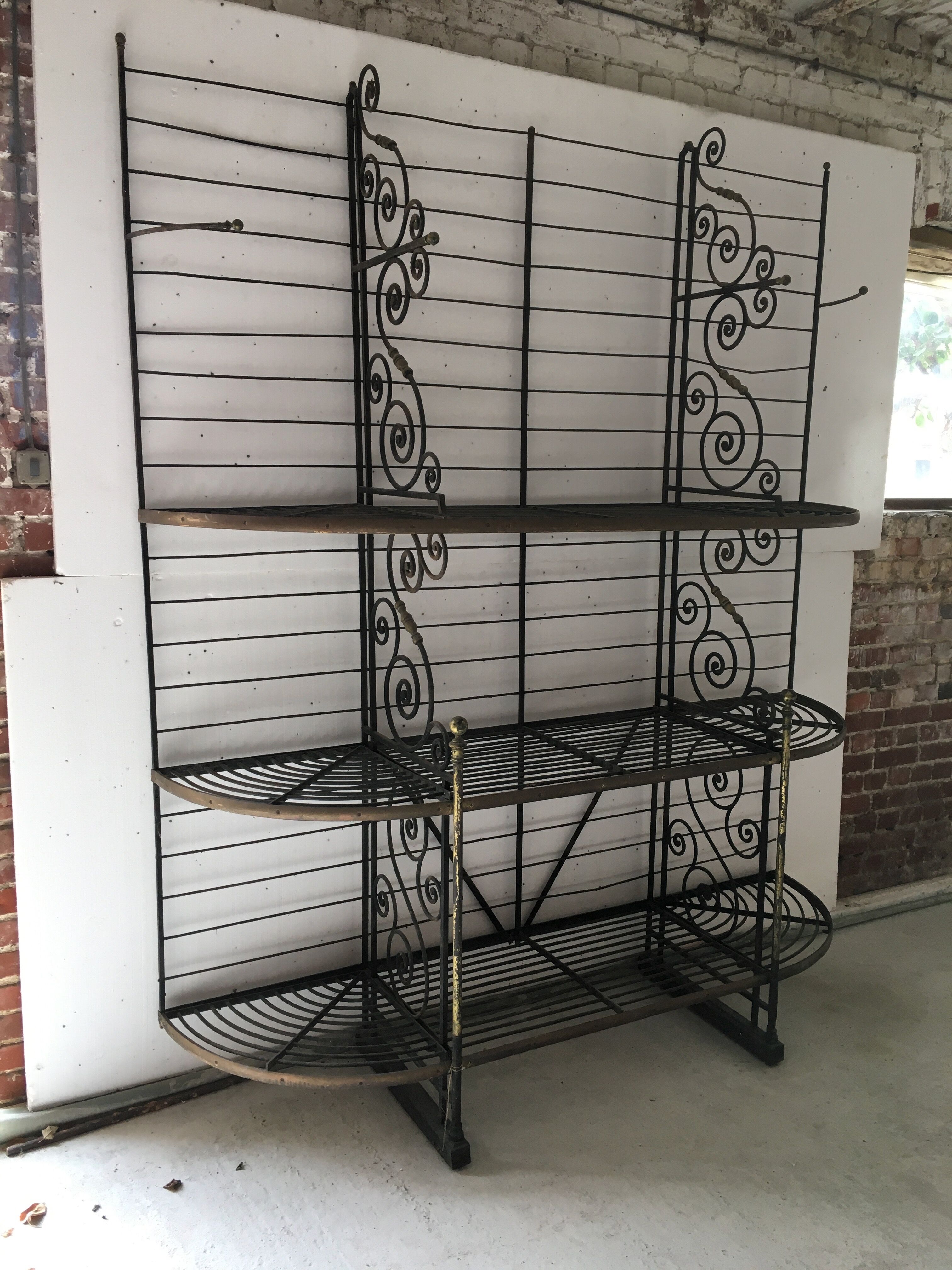 Old bakery shelf 1920