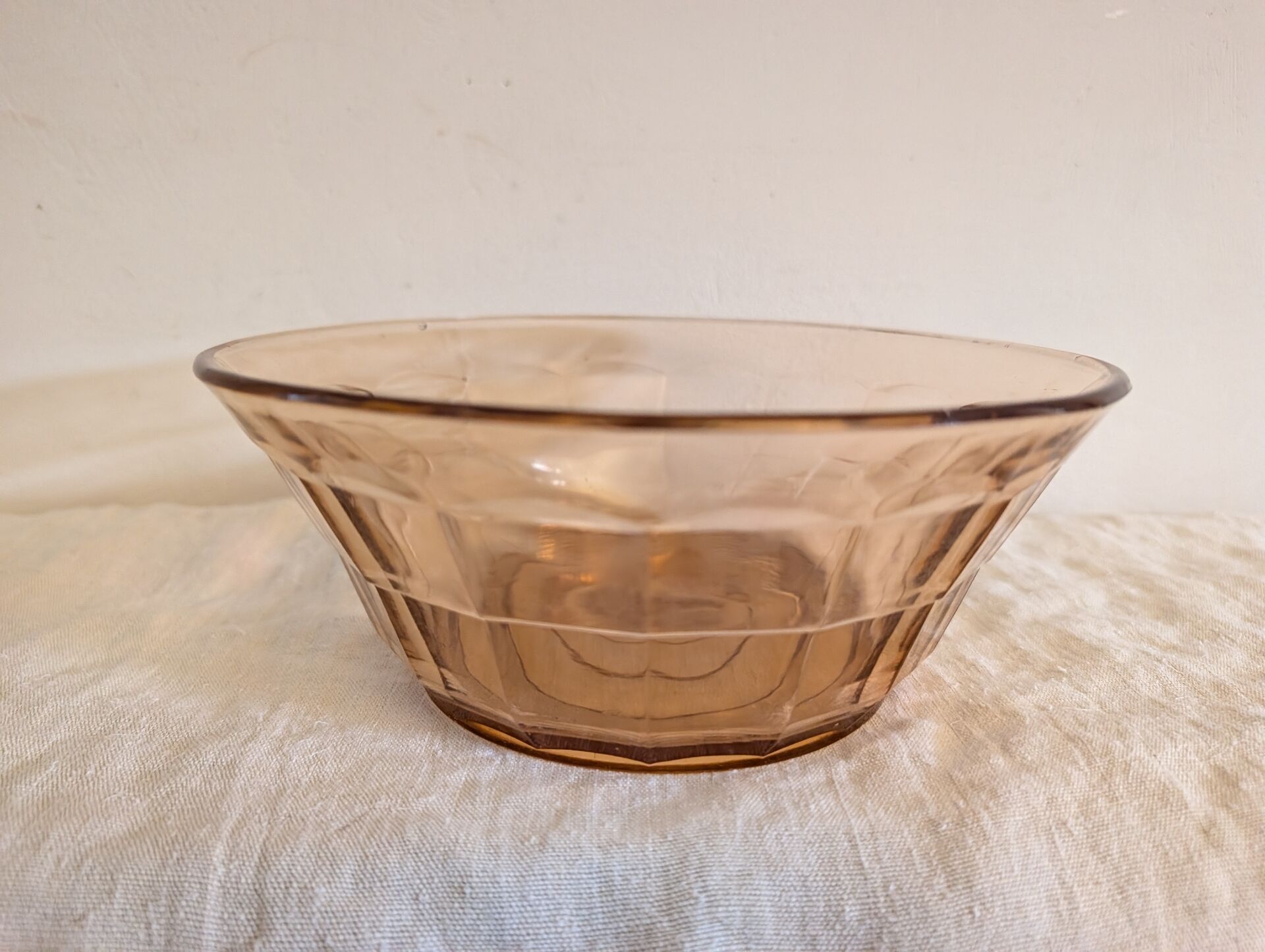 Amber light 1940s–50s – Salad bowl & serving plate