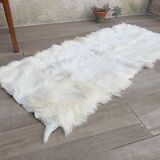 Vintage white skin carpet - 60 x 125cm