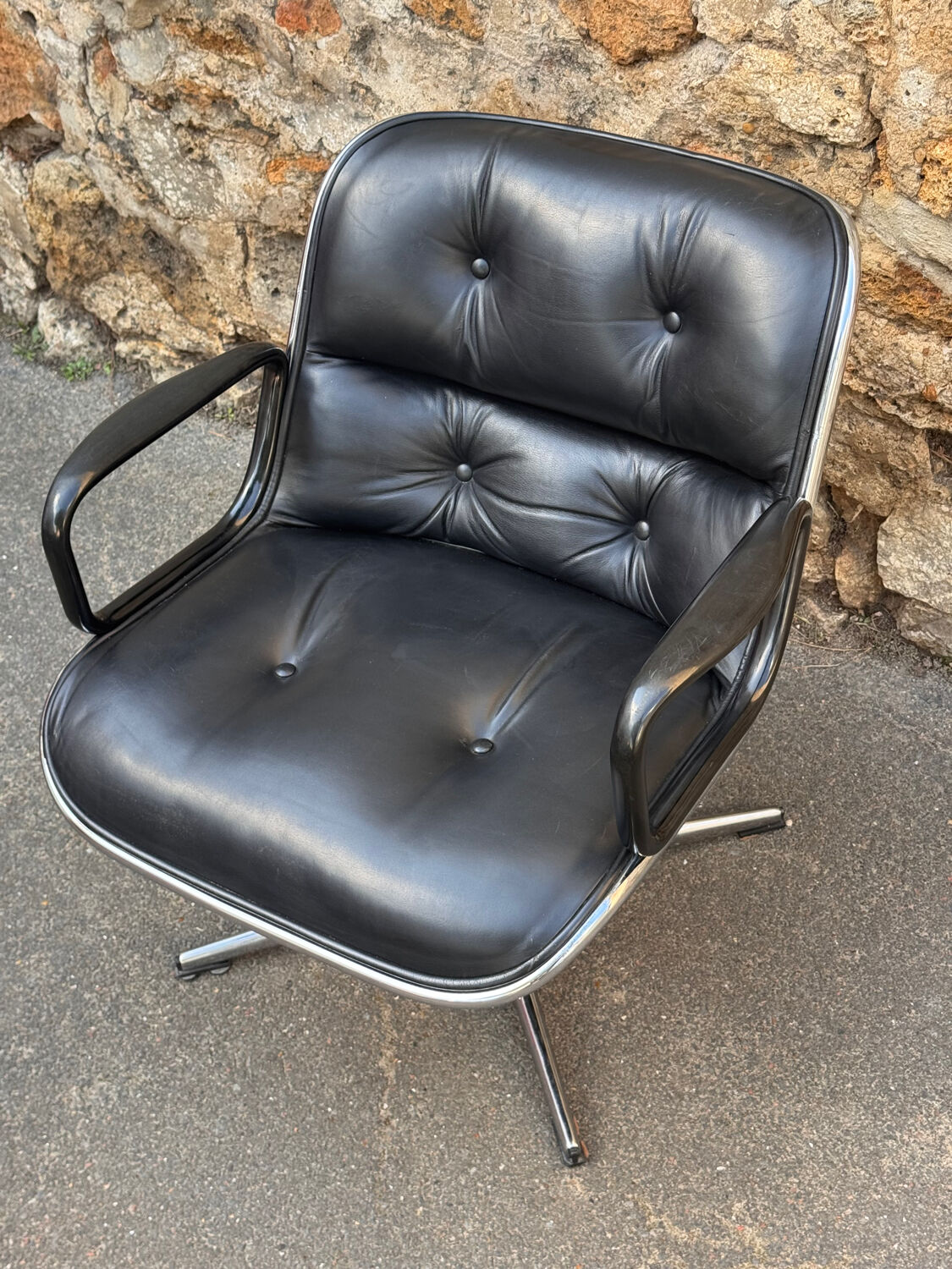 Charles Pollock armchair