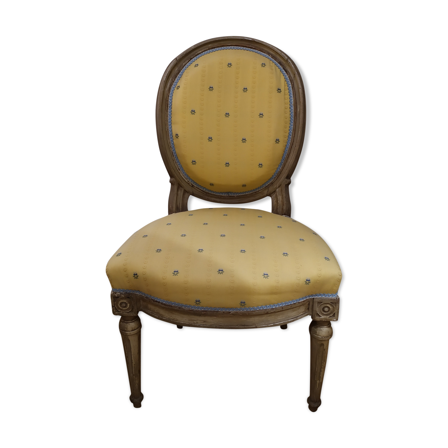Medallion back chair Louis XVI