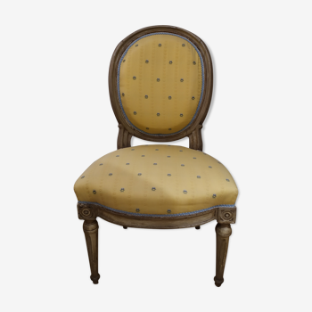 Chaise à dossier médaillon Louis XVI