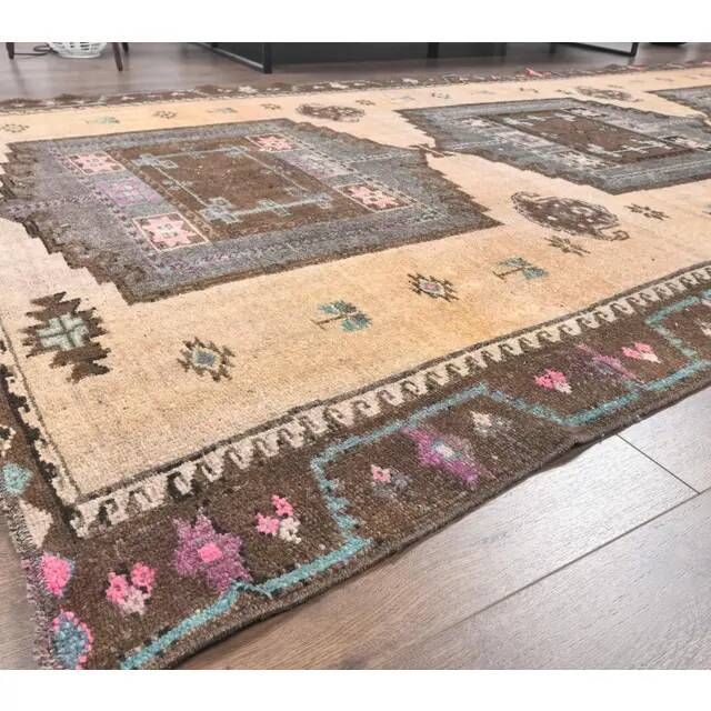 Vintage Turkish Anatolian Hand-Knotted Wide Runner 183x353