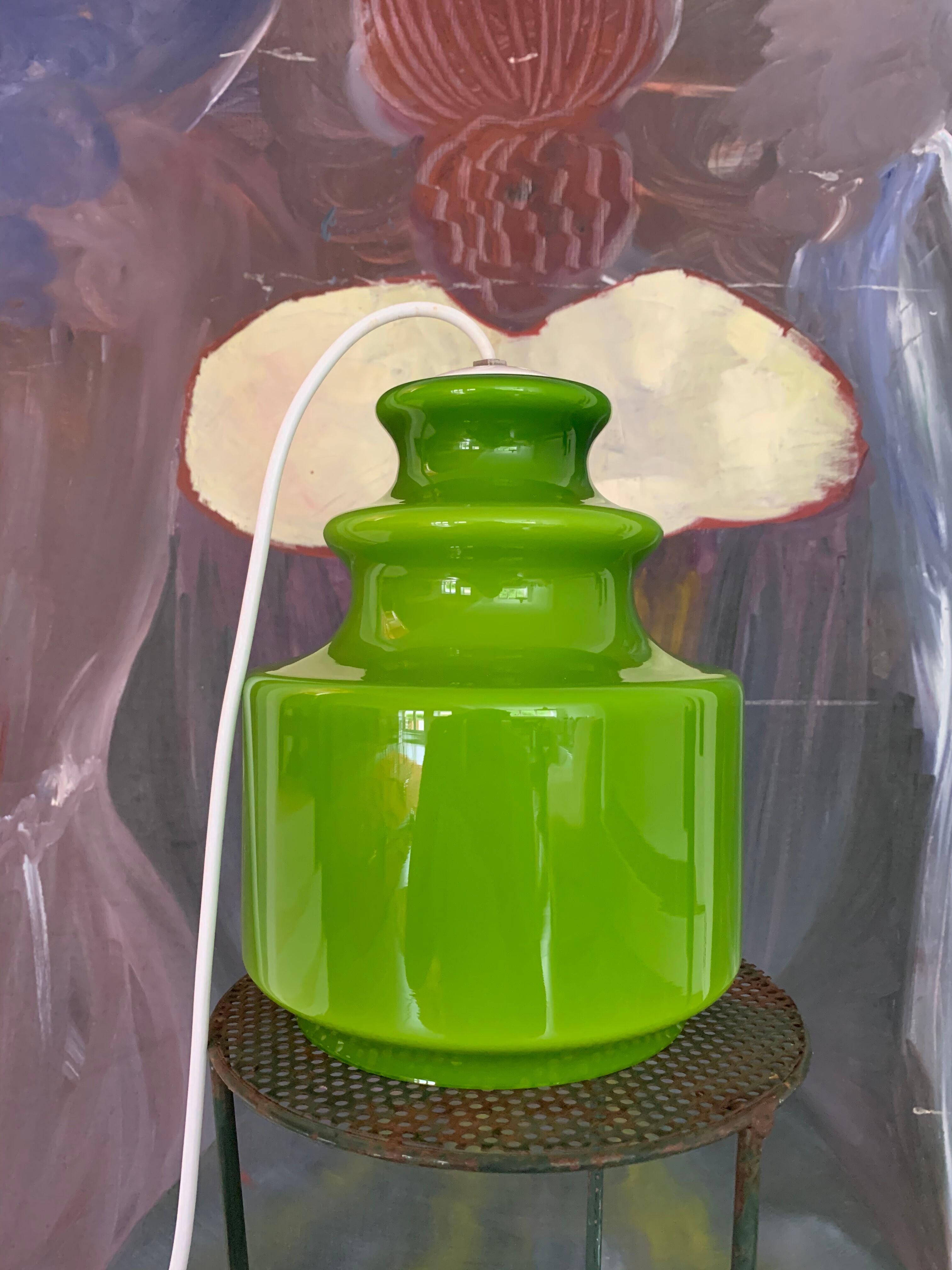 Vintage opaline suspension