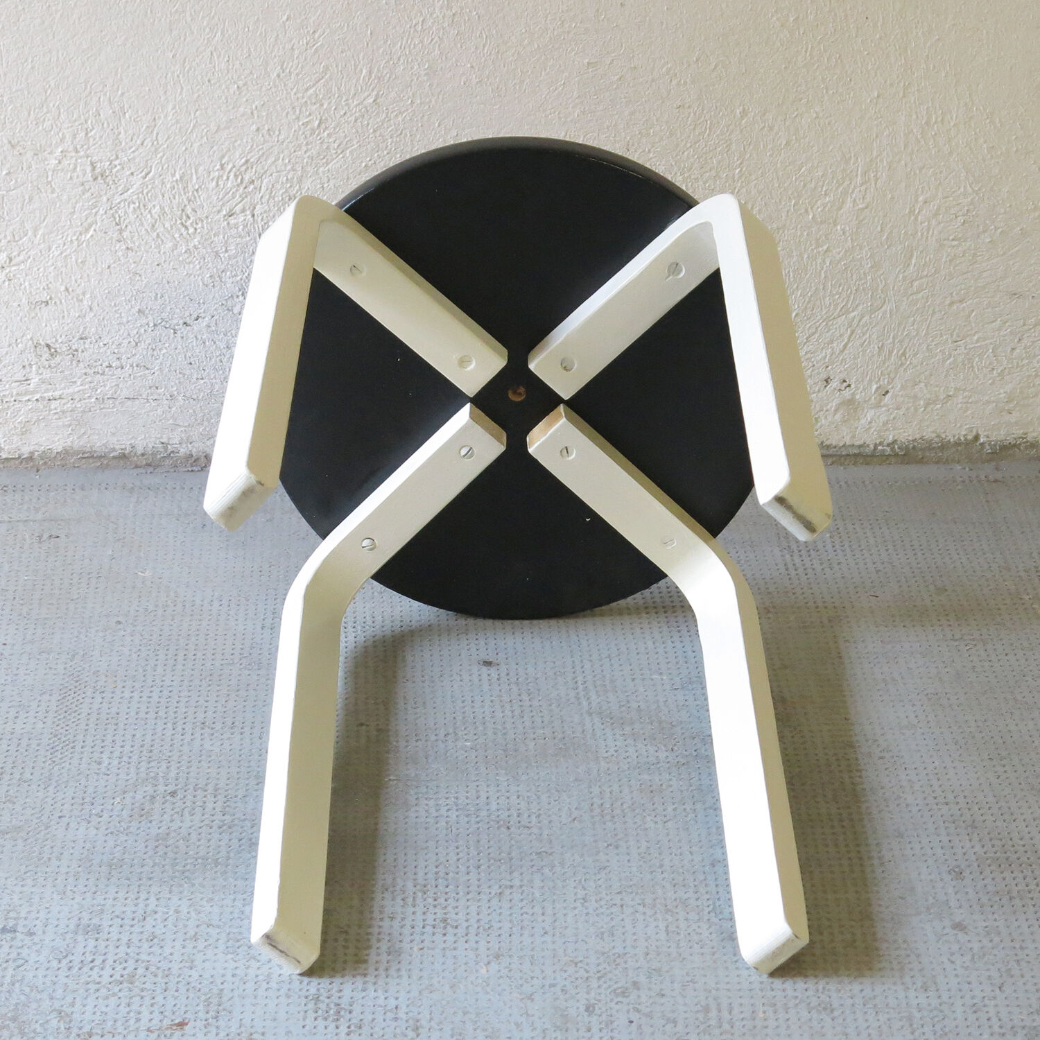 Two-tone Scandinavian stool