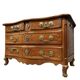 Commode galbée époque Louis XV en noyer et bronzes dorés époque XVIIIeme
