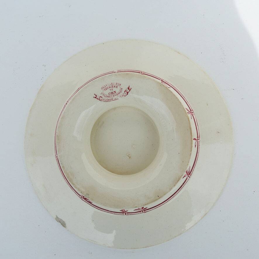Vintage ceramic pie dish on a stand from Gien – hummingbird design.