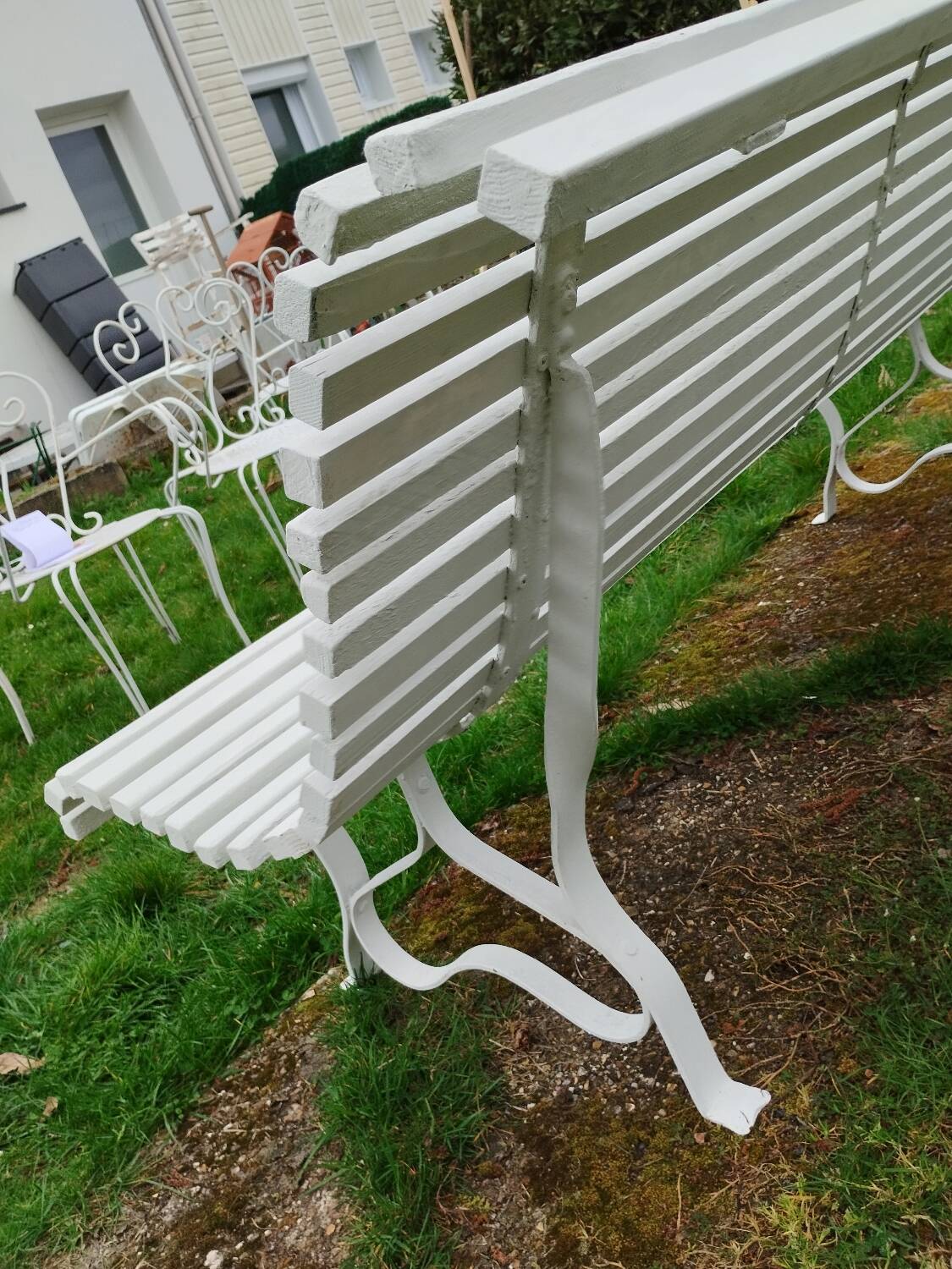 Banc de jardin ancien avec pieds en fer