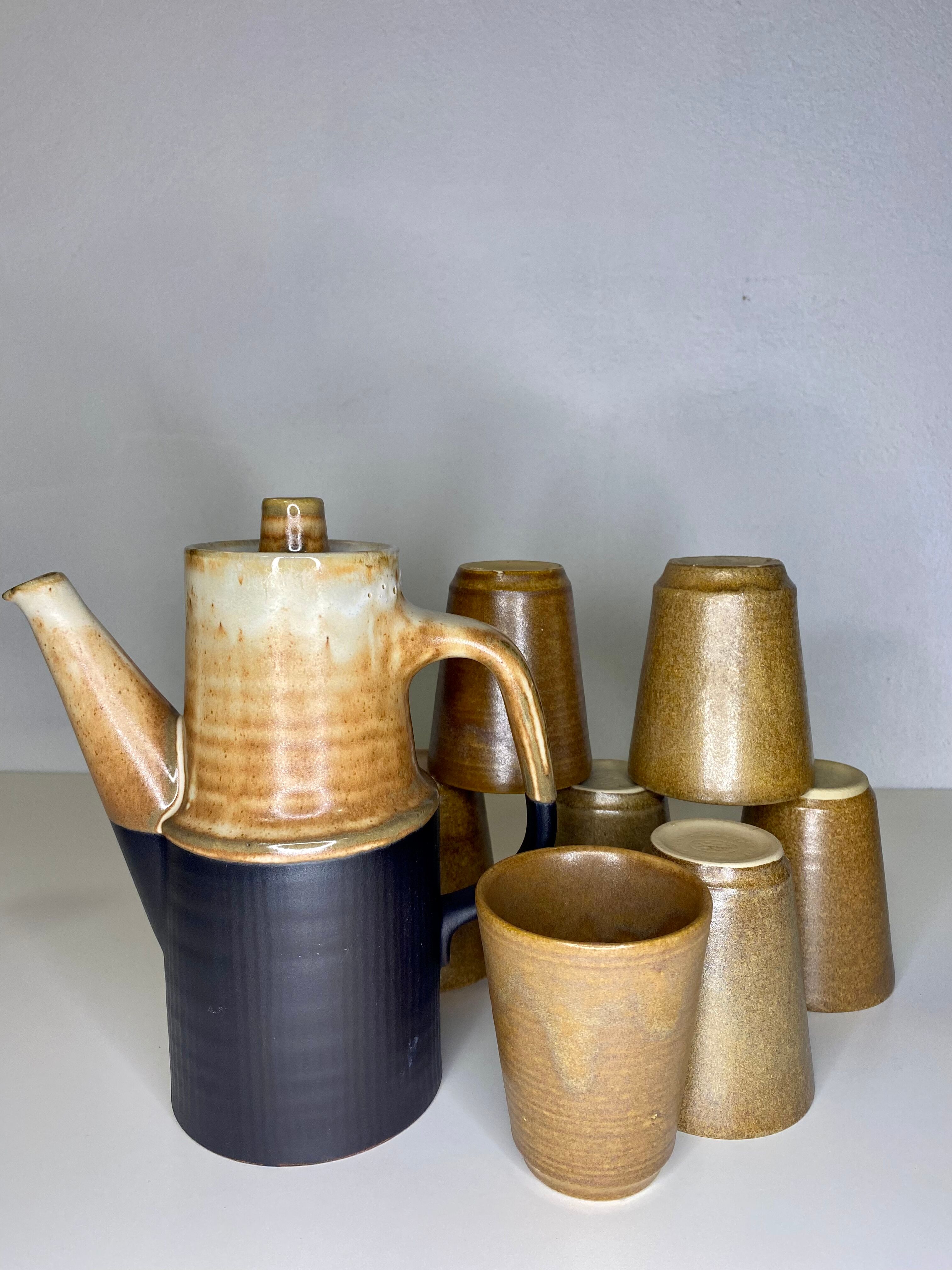 7 Digoin sandstone mazagrans