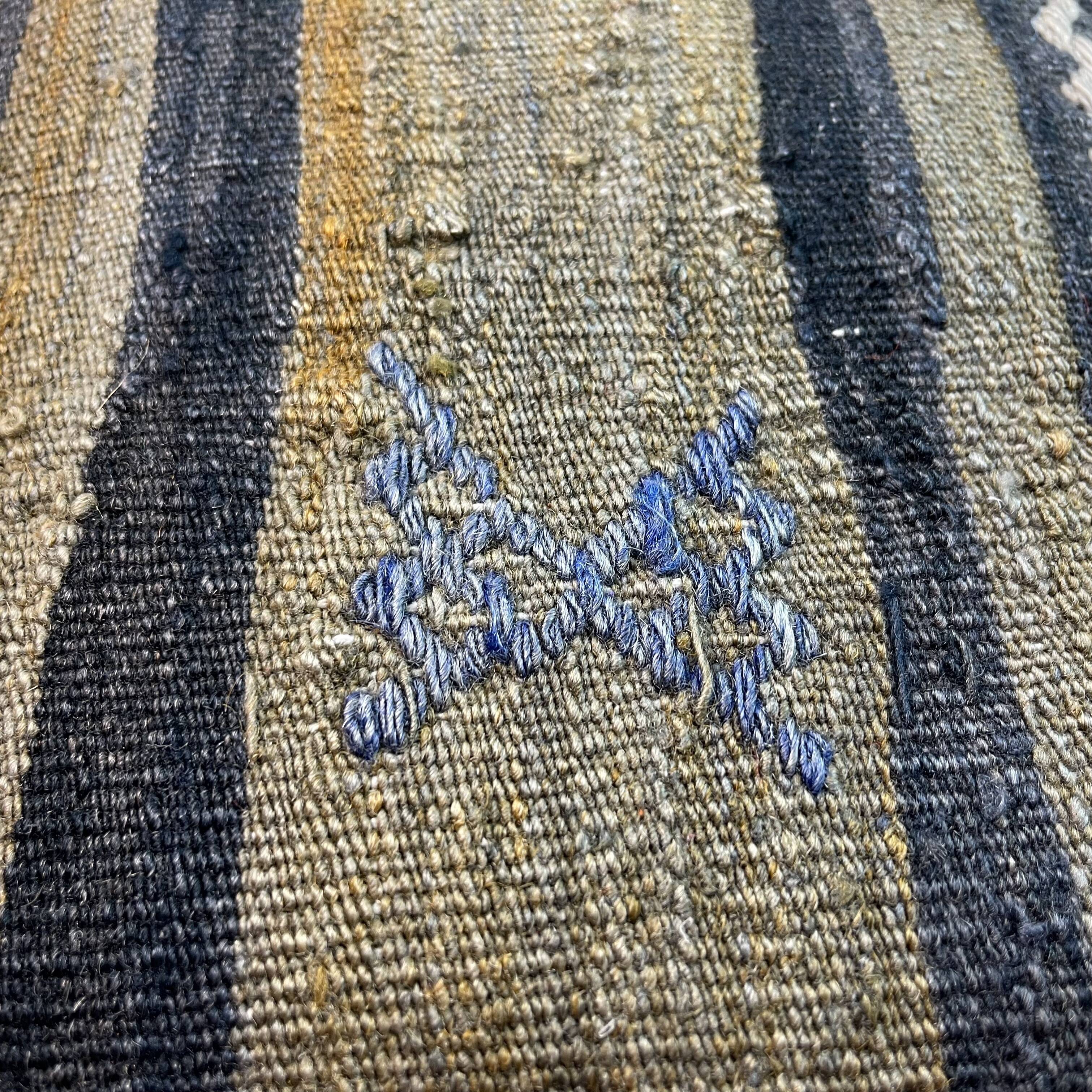 Vintage turkish handmade cushion cover , 30 x 50 cm