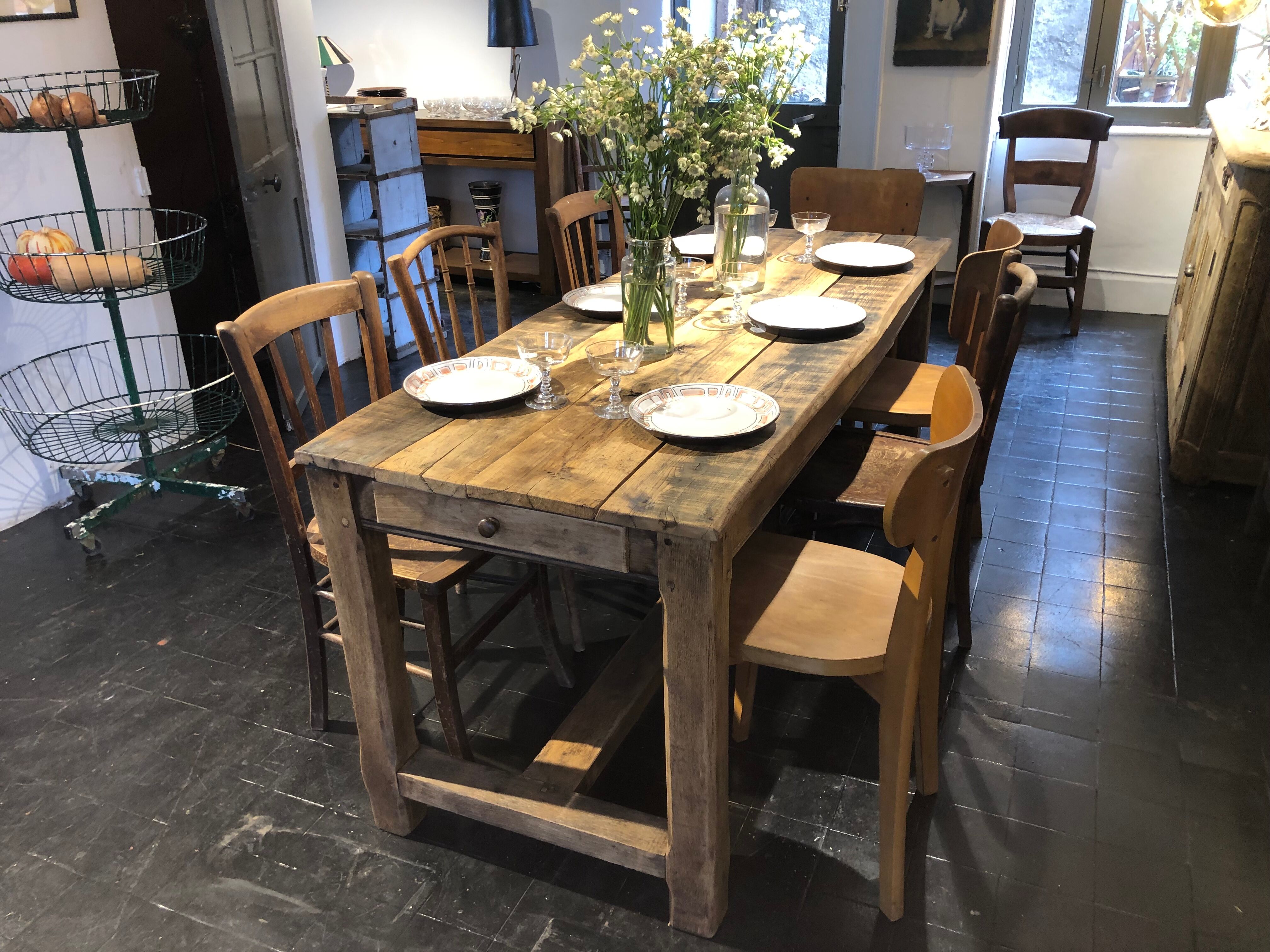 Farmhouse table
