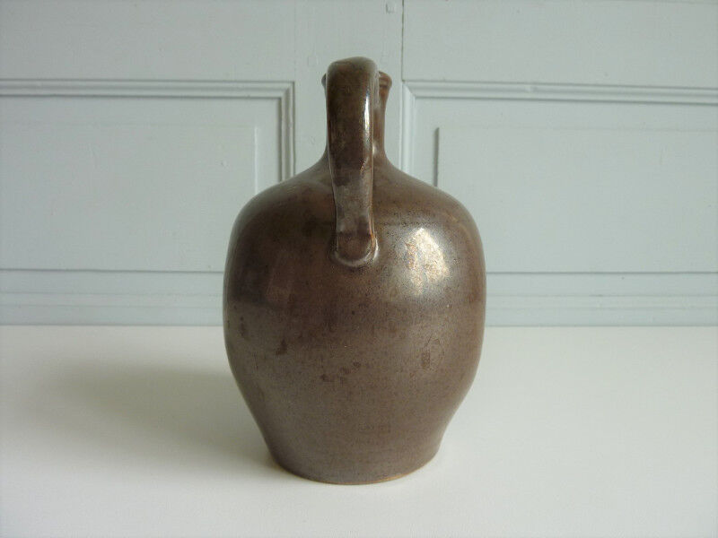 Verified sandstone water jug