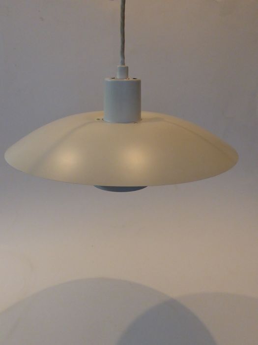 Hanging lamp by Louis Poulsen