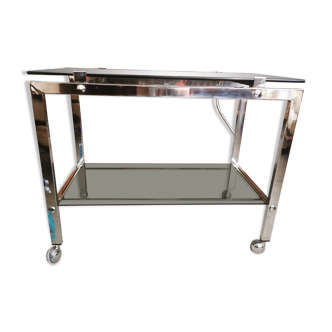 Chrome serving table