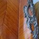Armoire ancienne en marqueterie – Style Louis XV