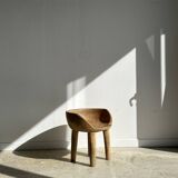Quadripod chair with round seat and small back in natural monoxyl mango wood