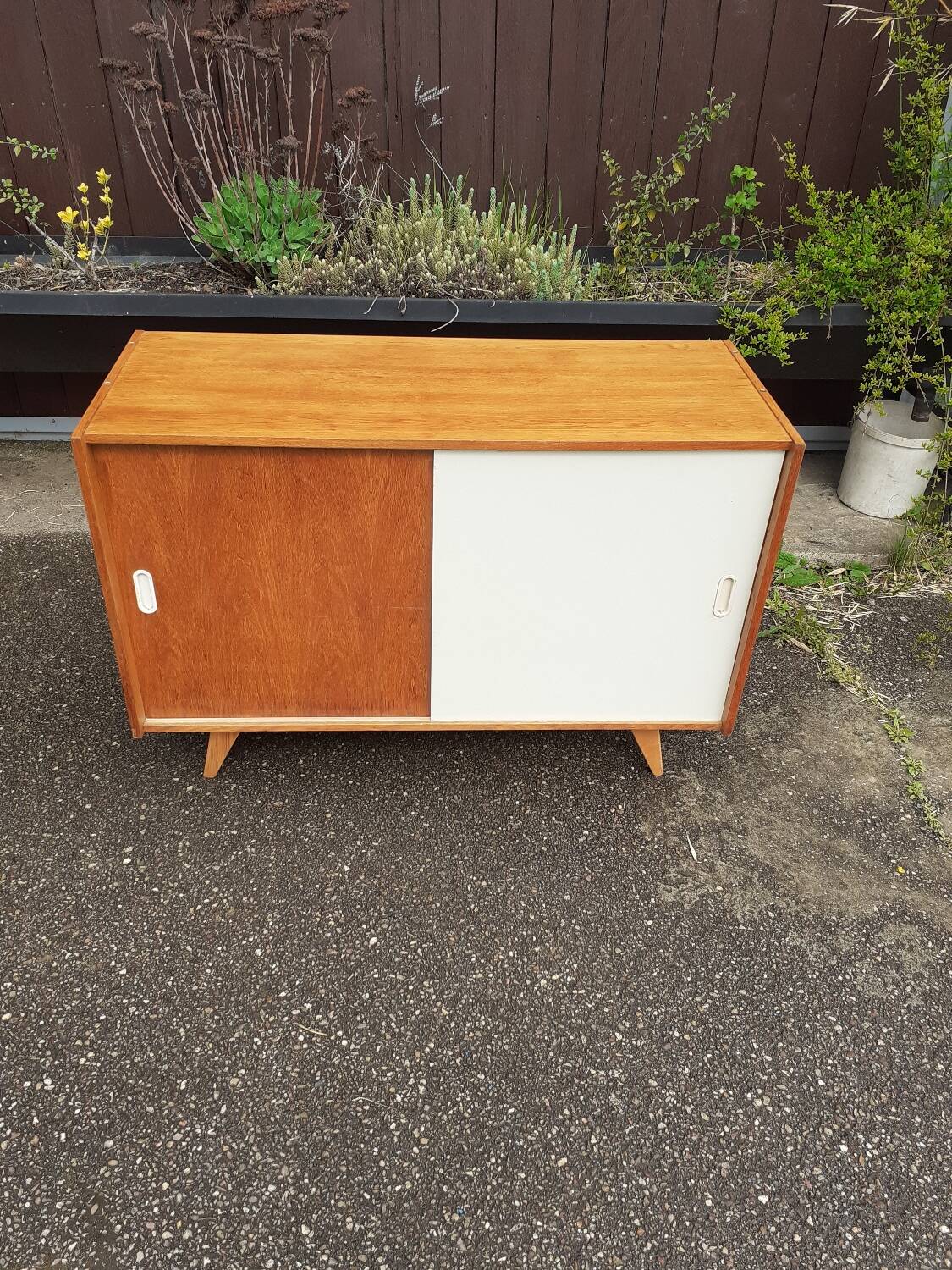 Scandinavian chest of drawers