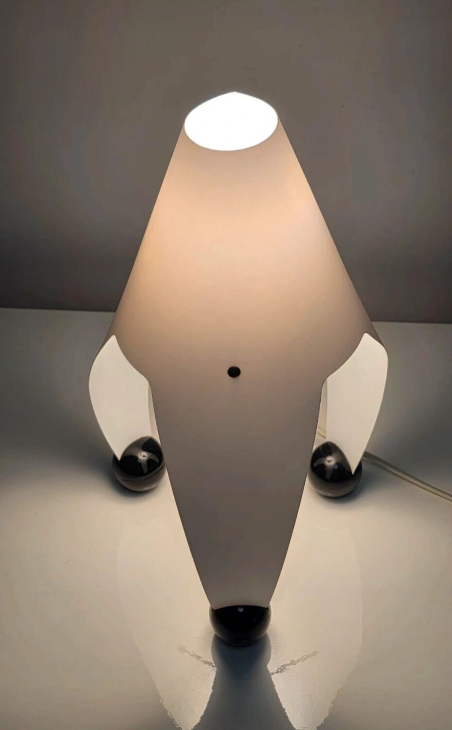 1980s tripod lamp, vintage