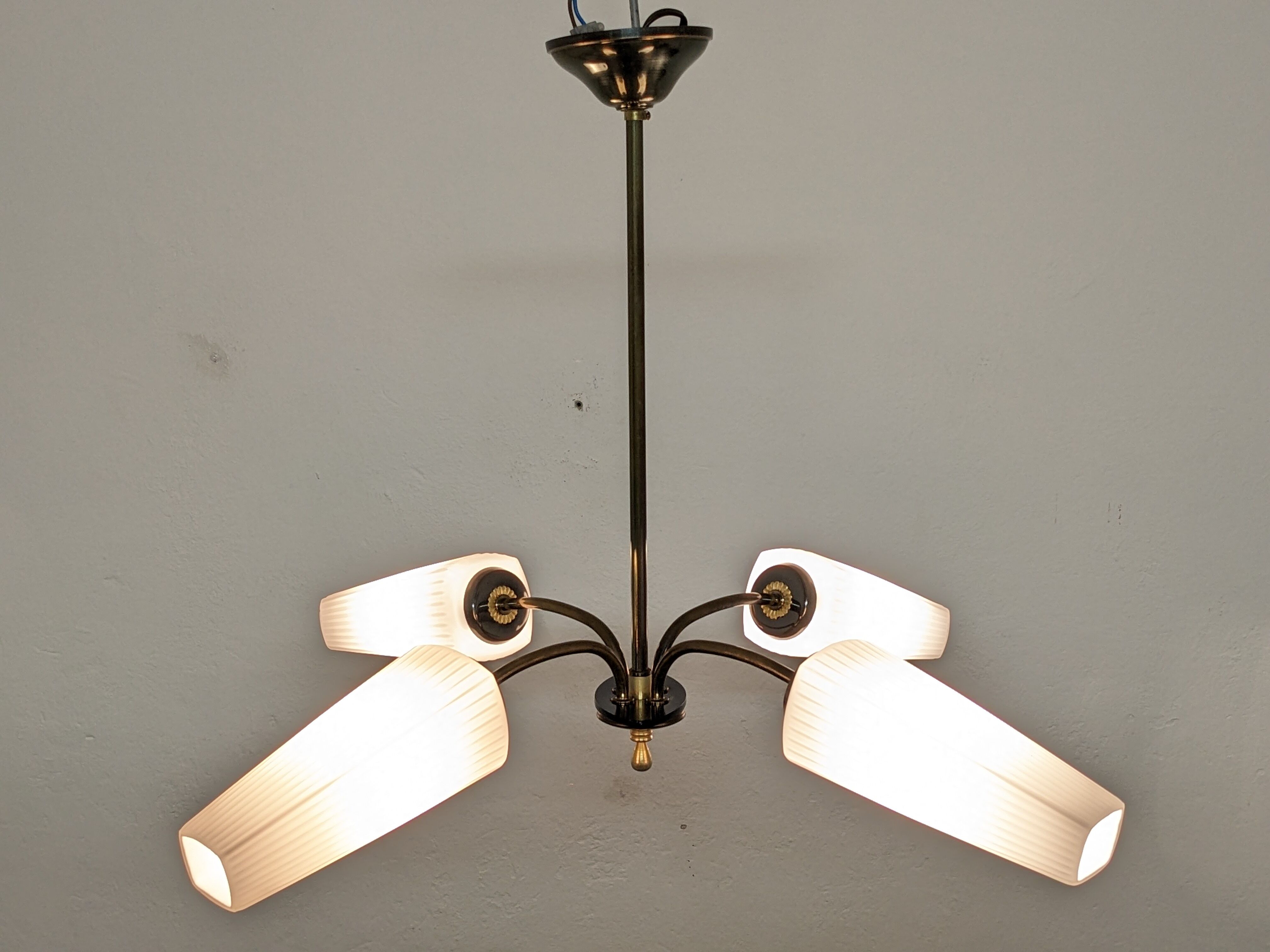 4-light chandelier from the 50s/60s
