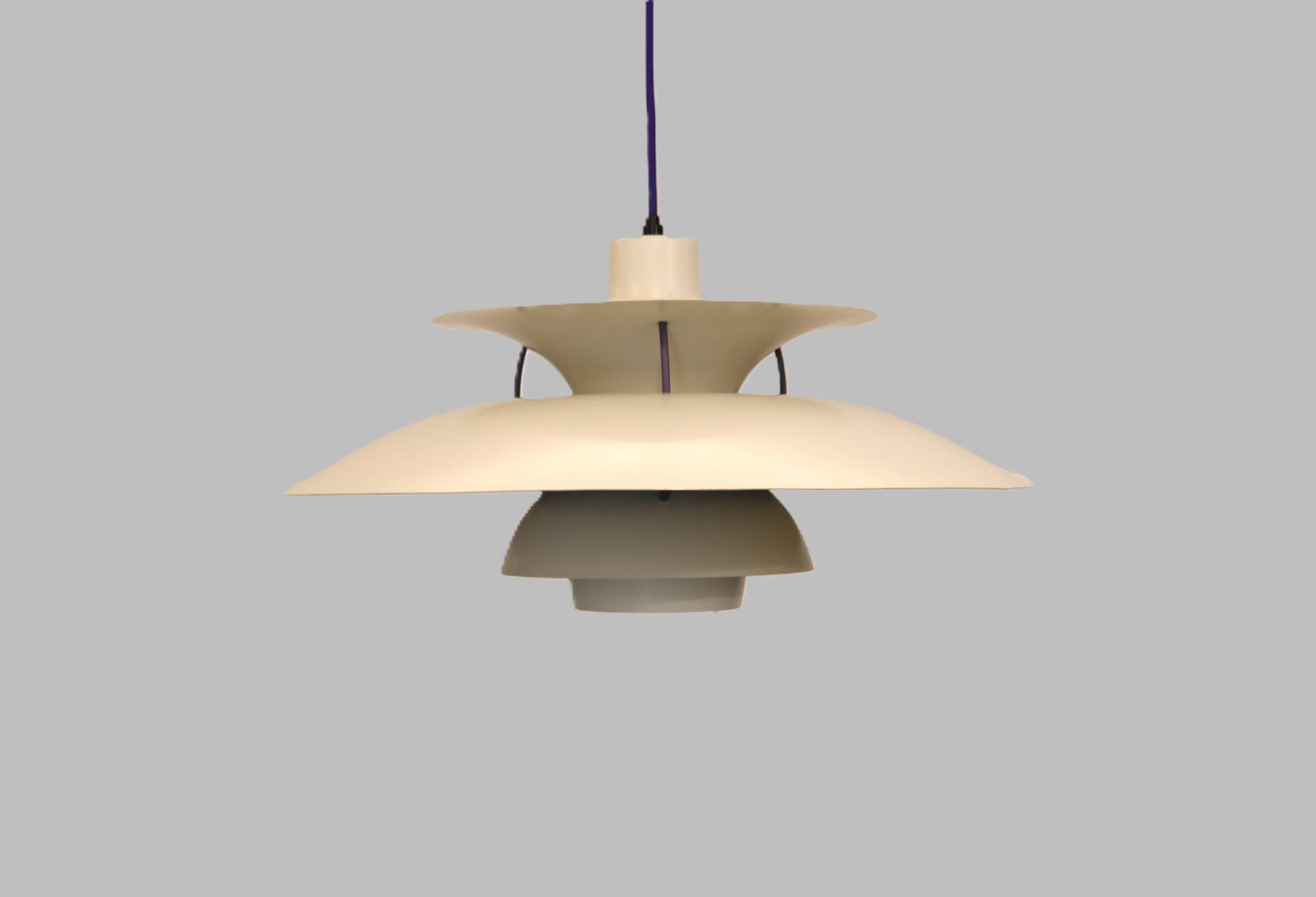 Le véritable produit danois - suspension PH5 - couleur blanche originale - Louis Poulsen