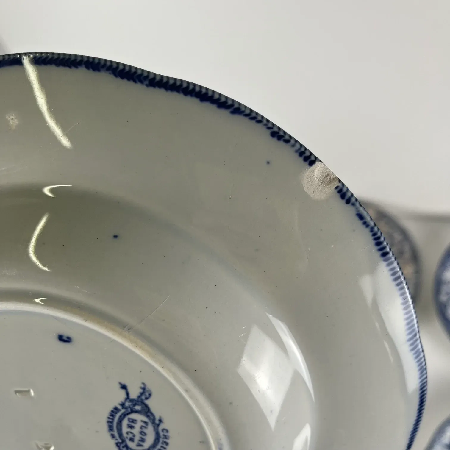 Set of 6 deep plates in ironstone "Flora" – Creil et Montereau, 19th century, blue