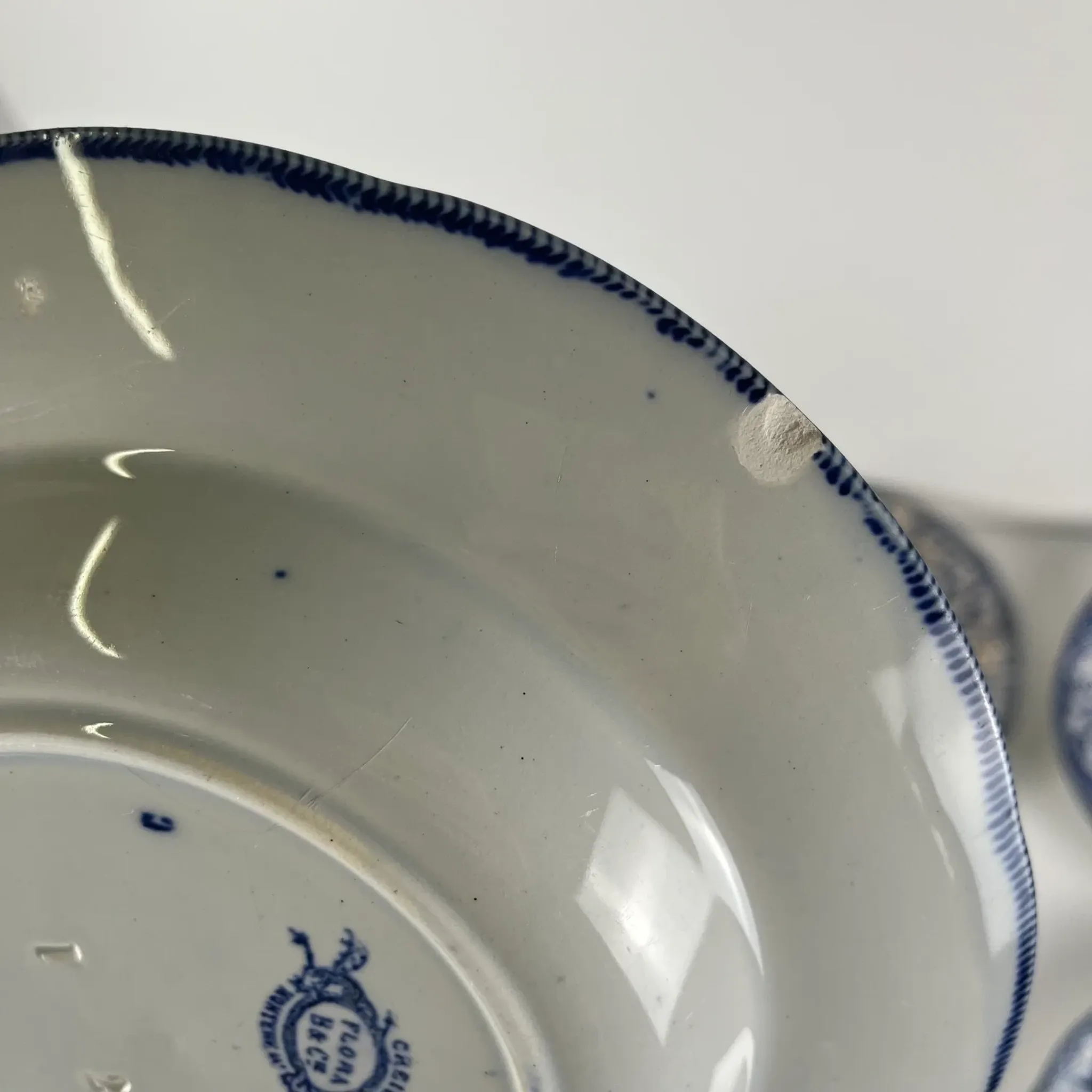 Set of 6 deep plates in ironstone "Flora" – Creil et Montereau, 19th century, blue