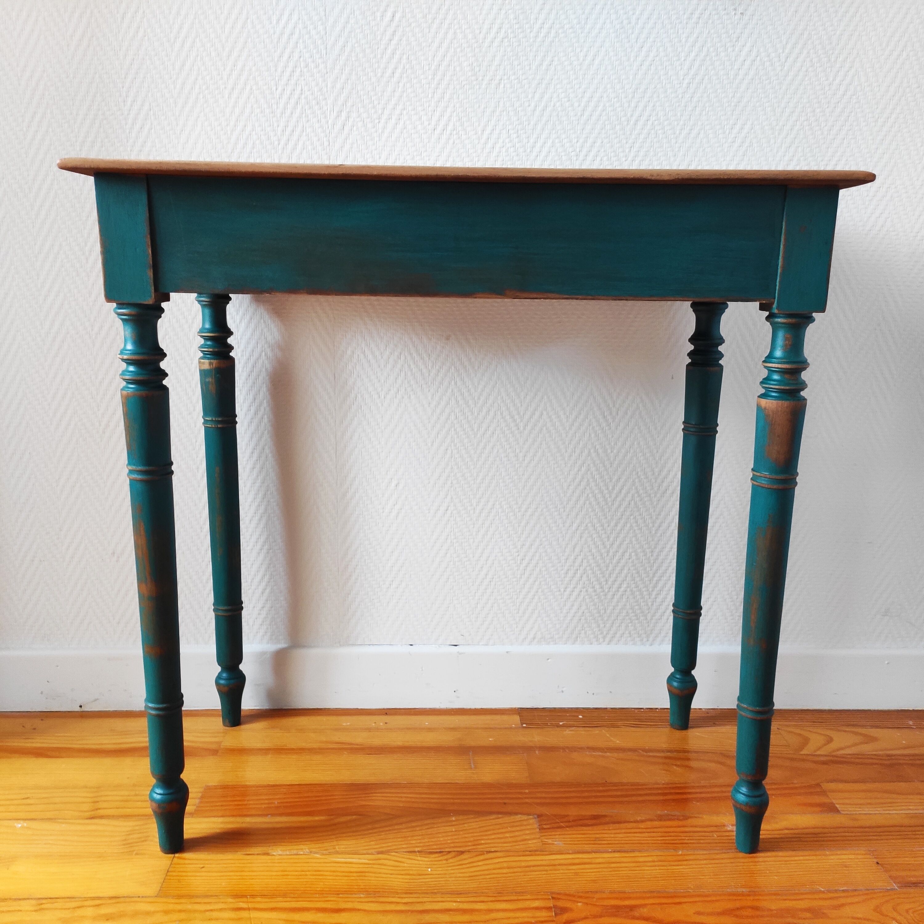 Patinated farmhouse table