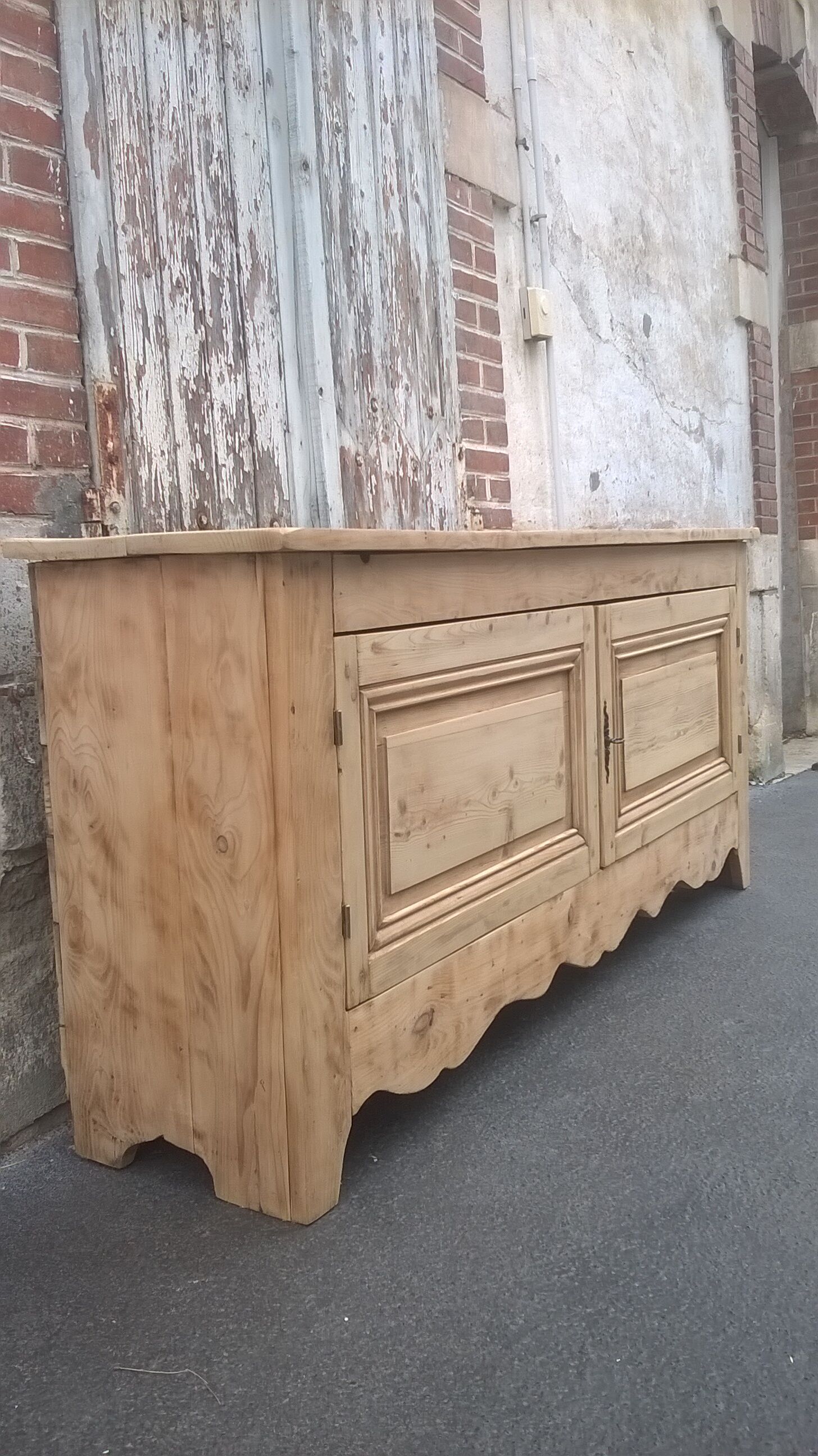Fir country sideboard