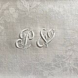 6 damask napkins