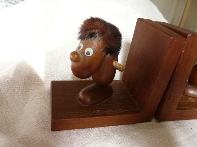 2 bookends in Scandinavian vintage teak Hans Bolling optimistic pessimistic