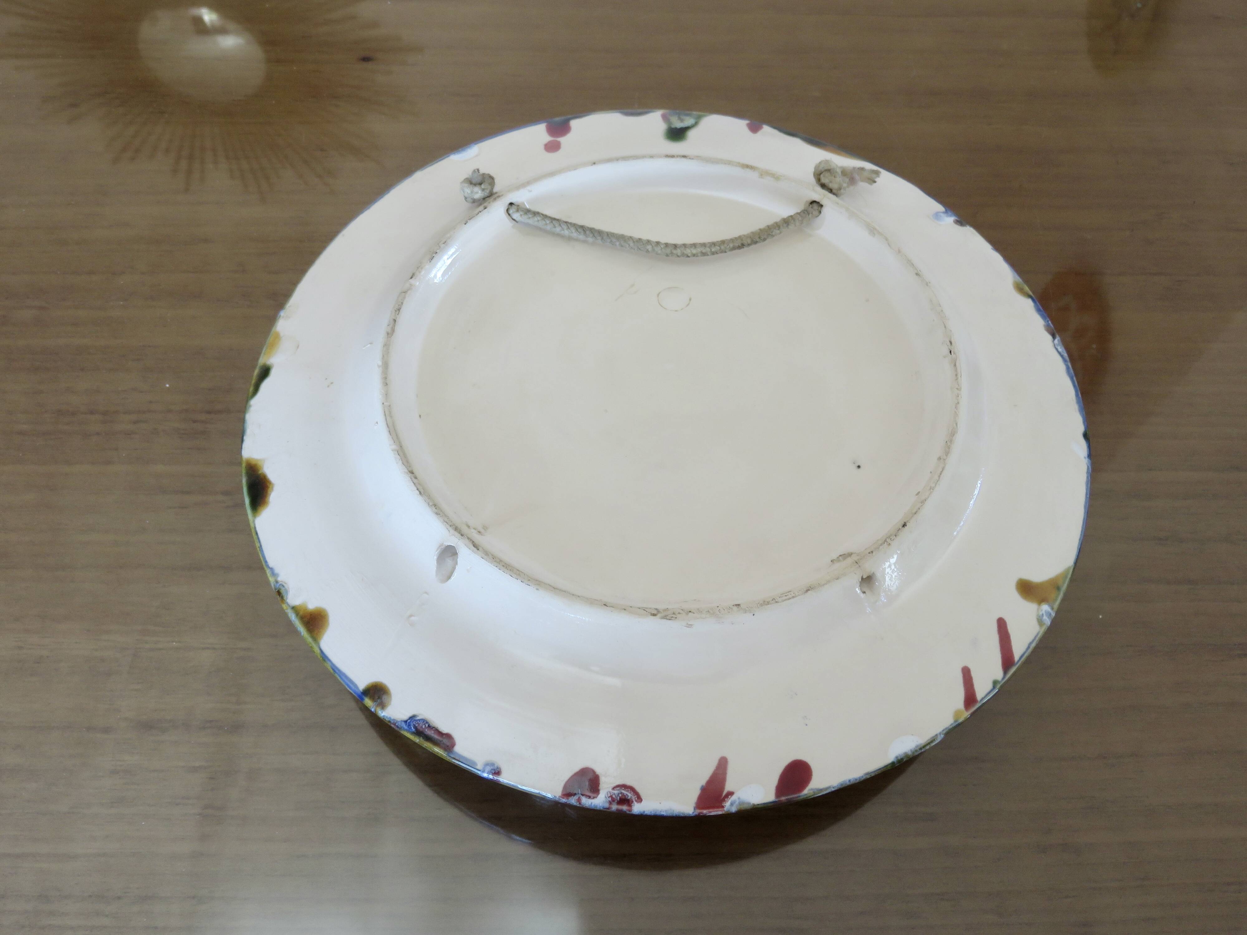 Wall plate in slipware, Caldas da Rainha, Palissy, 1930s, vintage