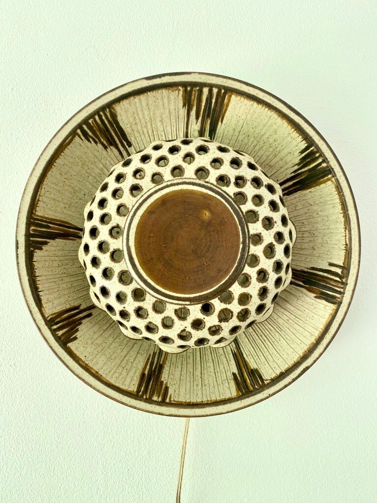 Rare Bente Jessen Ceramic Wall lamp for BJ Ceramics Denmark, ca 1970s.