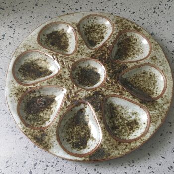 Oyster plates in Sandstone on Loir