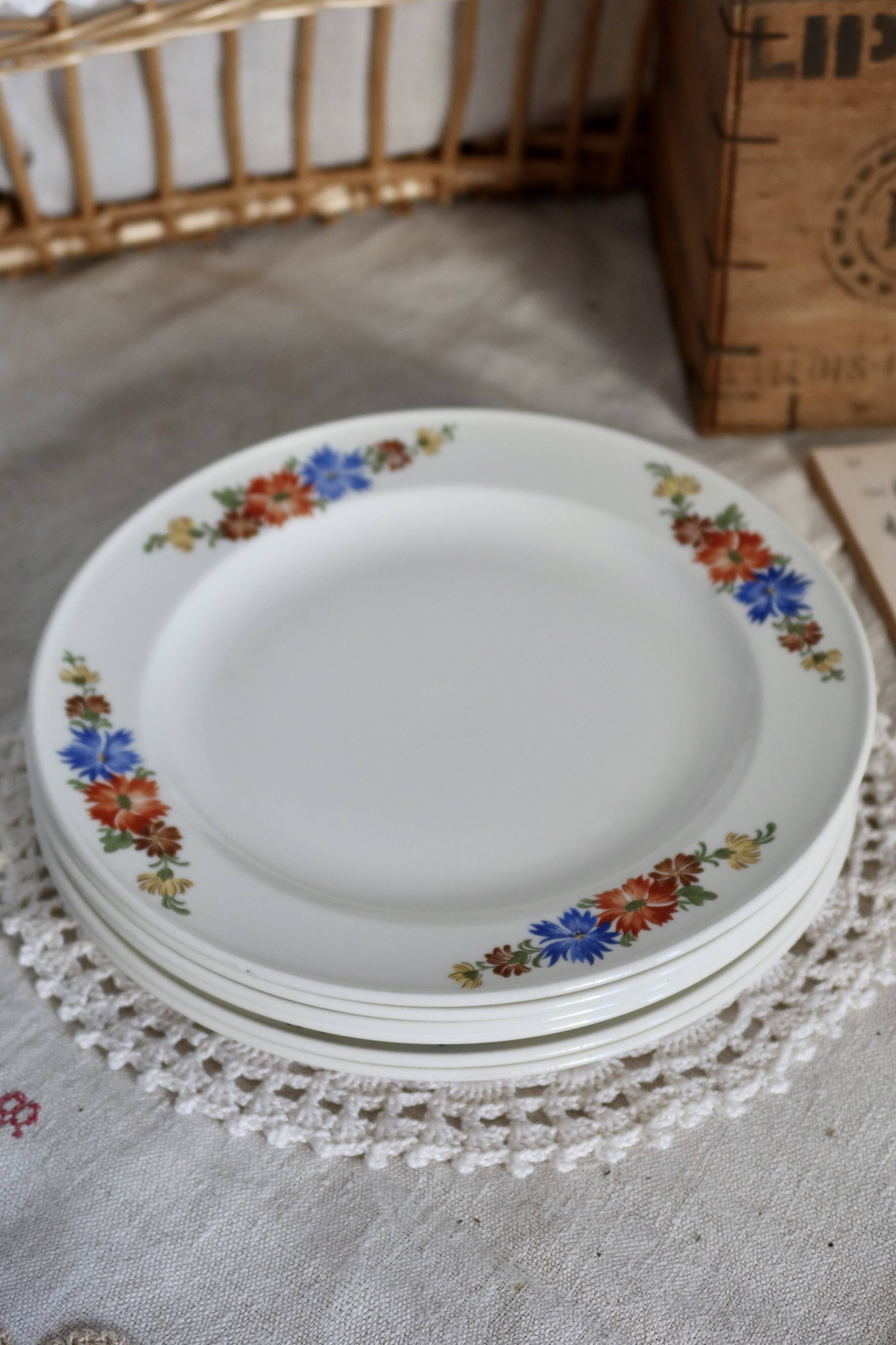 6 Royal Sphinx Maastricht earthenware dessert plates made in Holland earthenware polychrome floral pattern