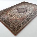 Turkish Uschak carpet in wool