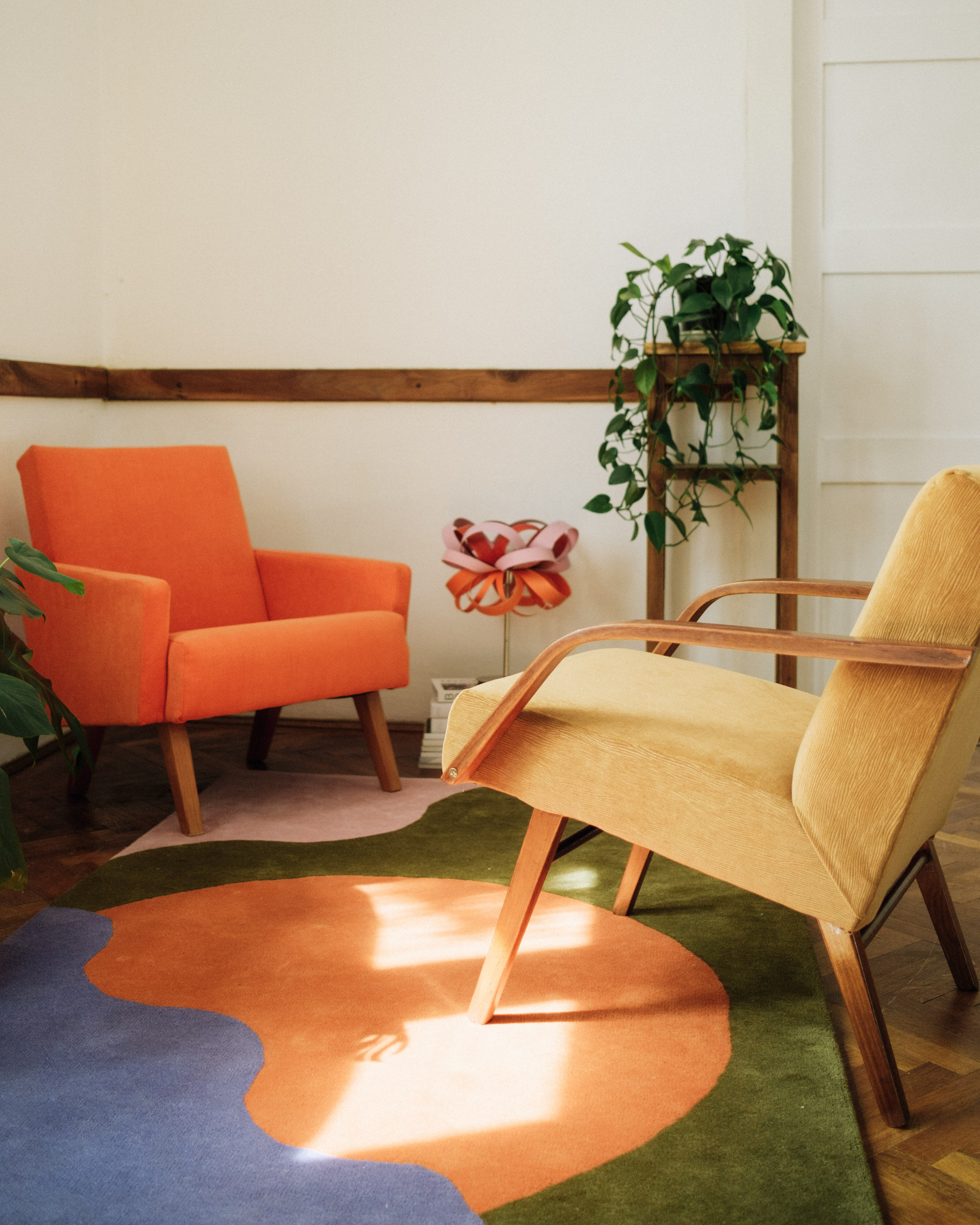 Purple baywatch wool tufted rug handmade 140 x 210 cm