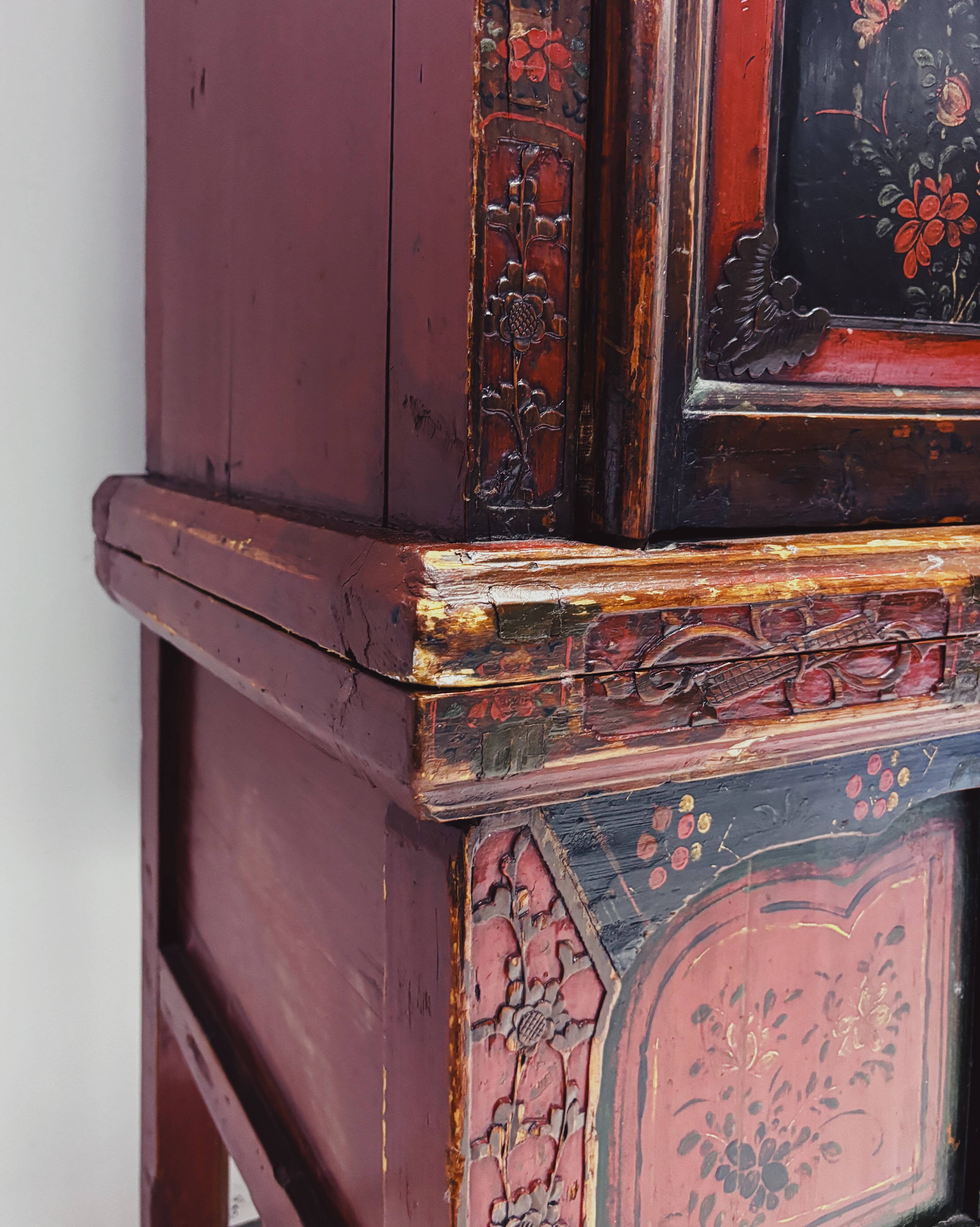 Vintage Chinese Hand-Painted Cabinet