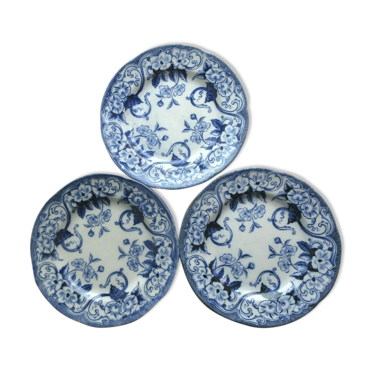 3 dessert plates Creil Montereau, Model Flora: Blue liserons