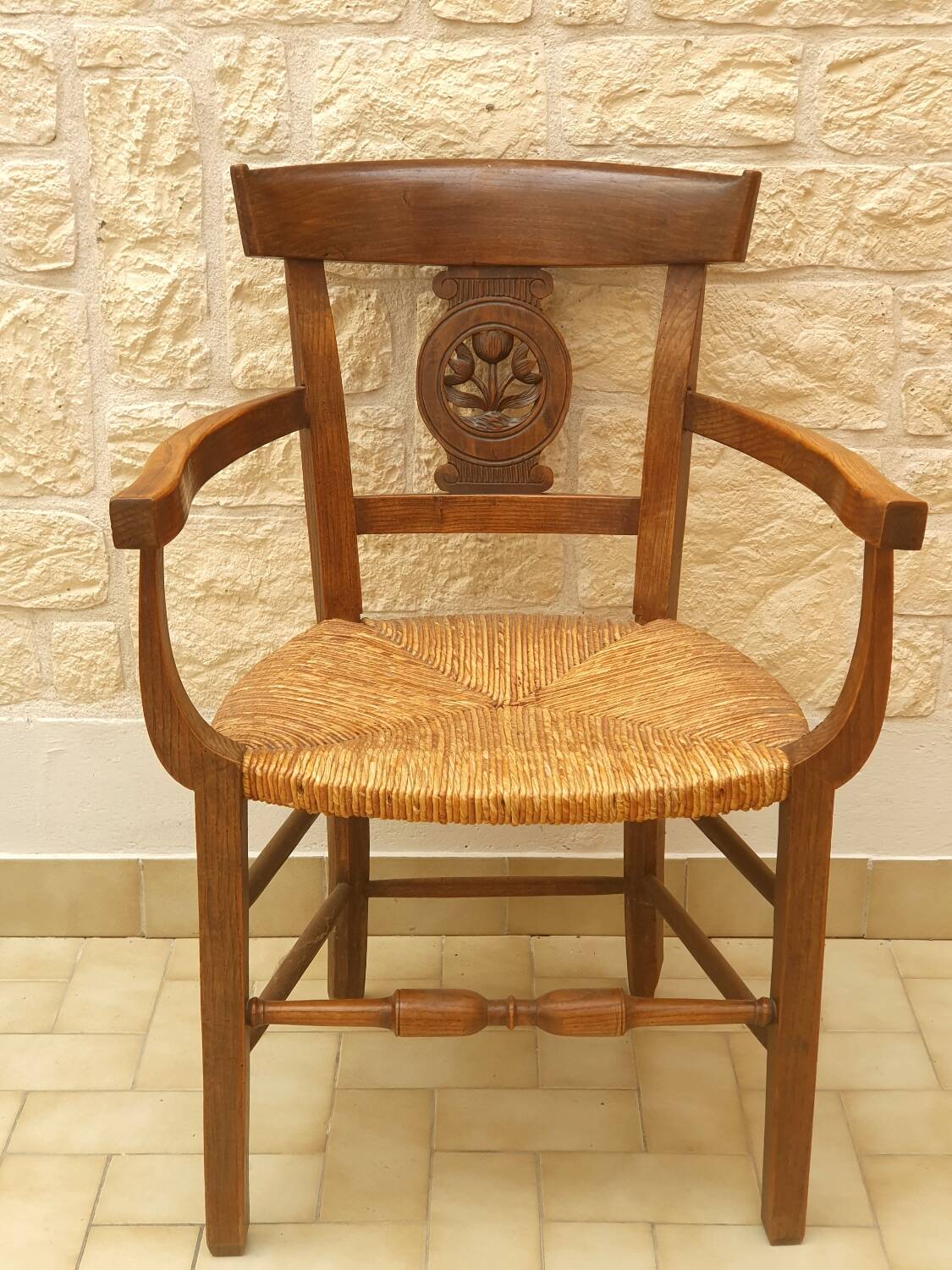 Directory straw armchair