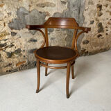 Thonet chair with bent wood, stamped.