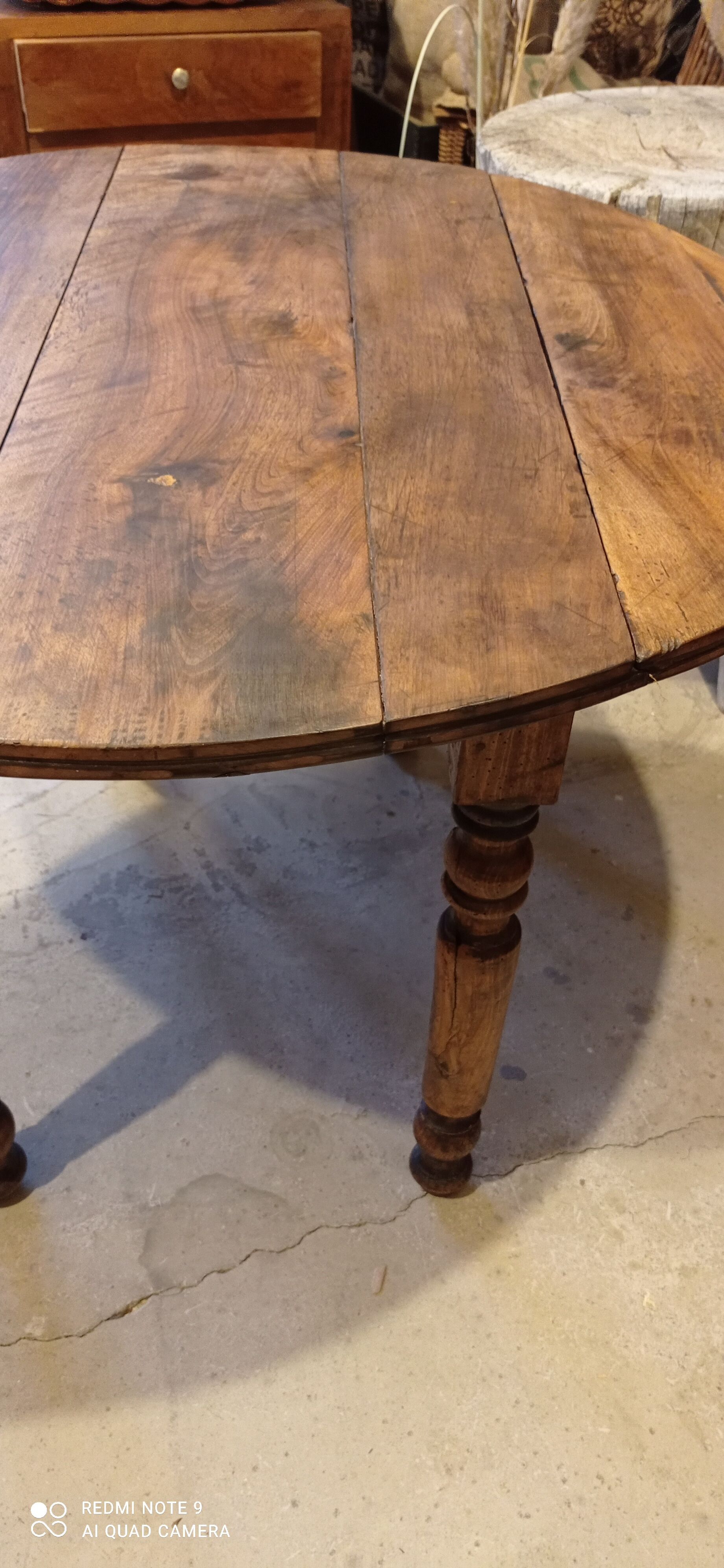 Flap farmhouse table