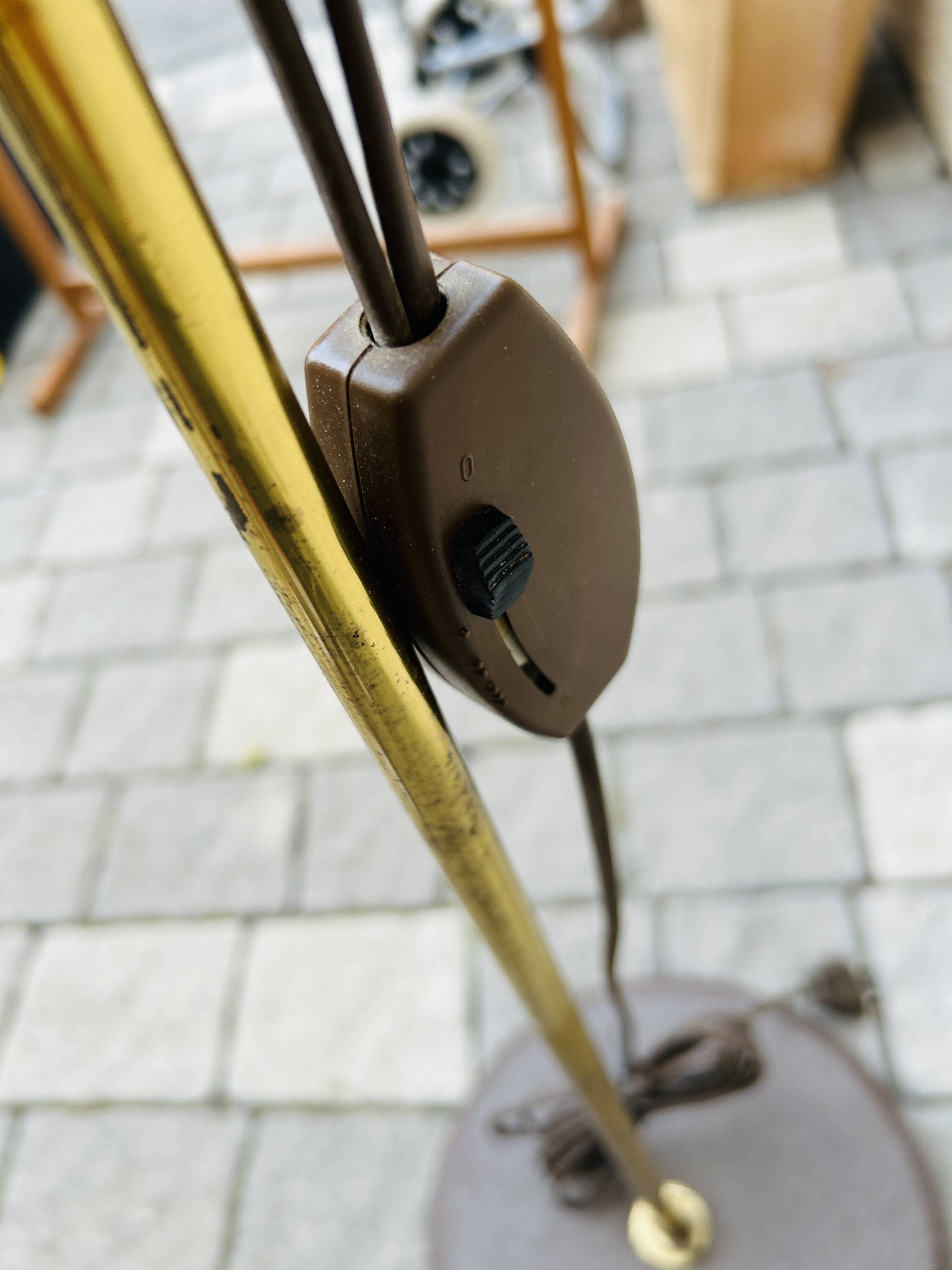 Adjustable vintage mid-century floor lamp – brass